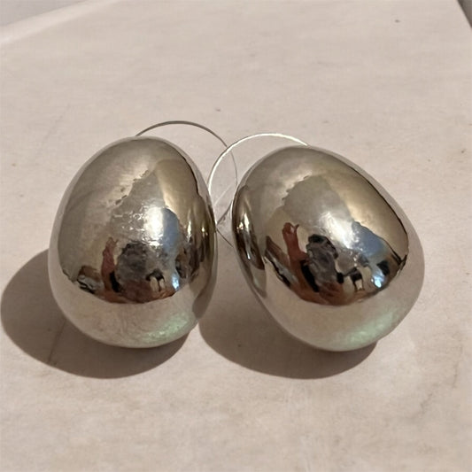 Aretes piedra plateada - A061