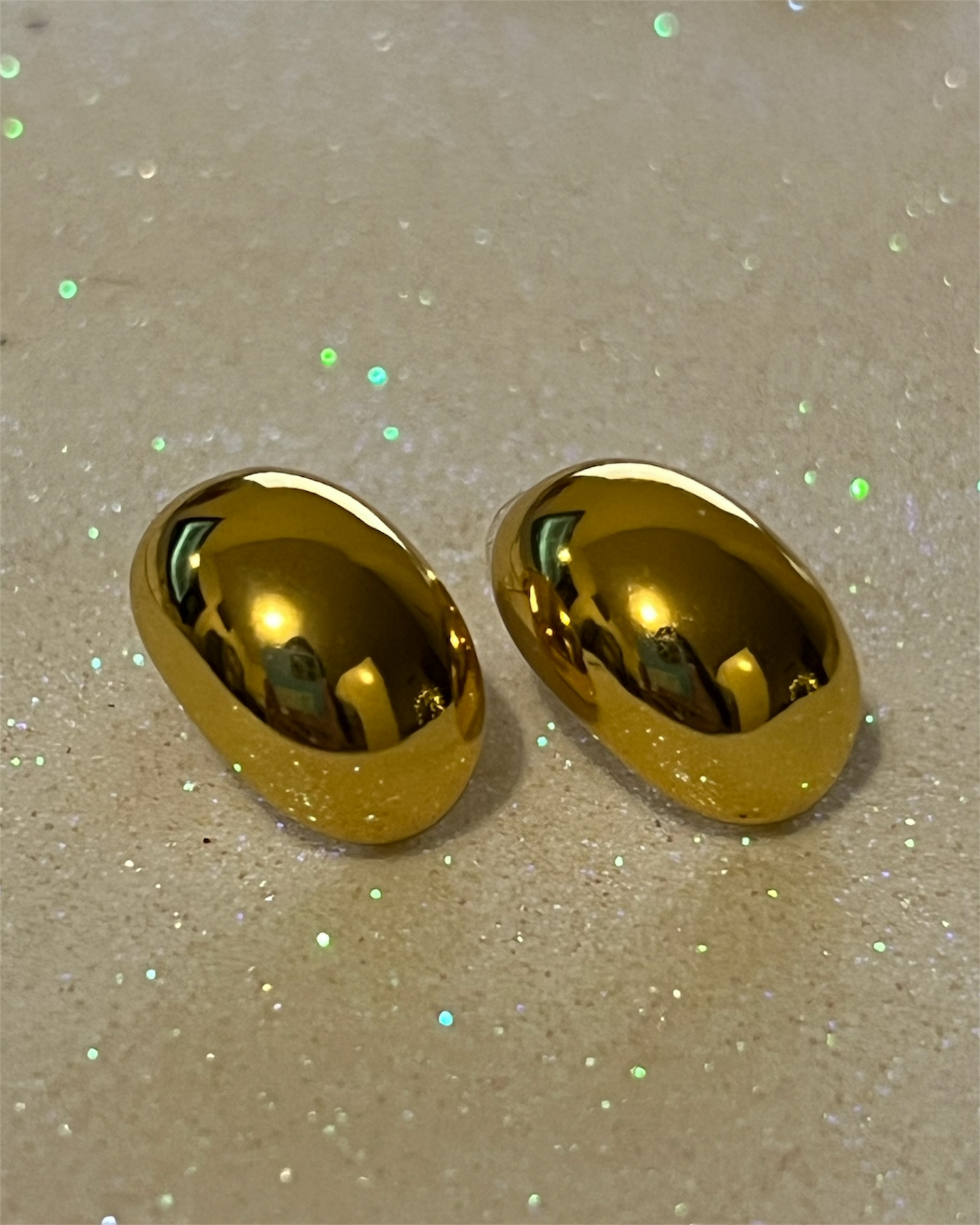 B164- Aretes dorados