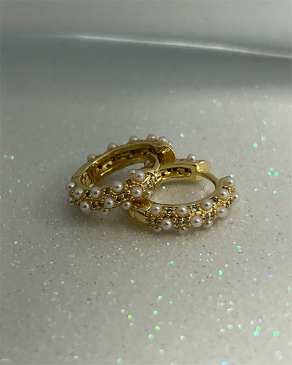 B127- argollas perlitas