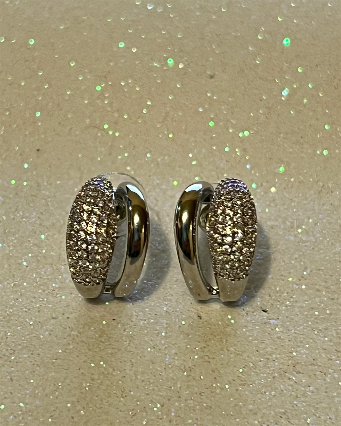 B171 - Aretes plateados