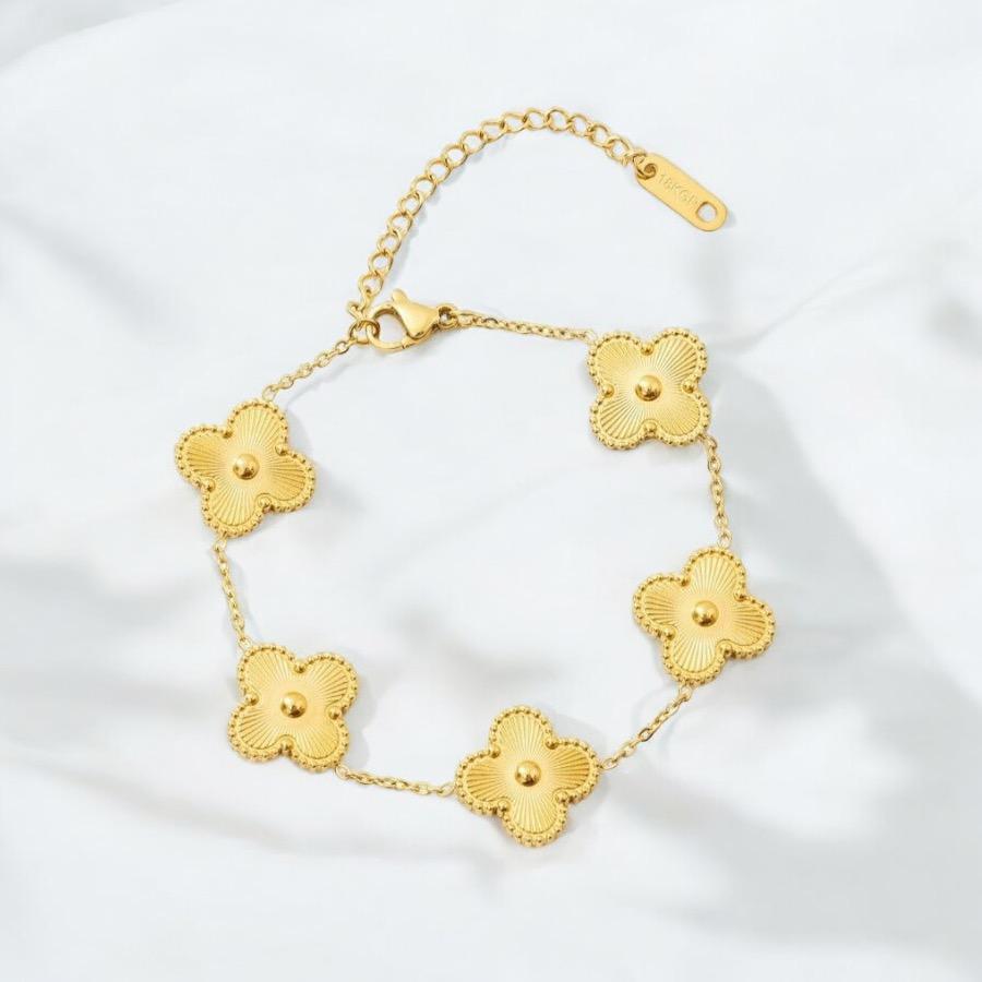 PULSERA TENDENCIA DORADA P023