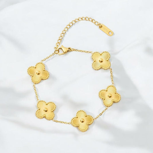 PULSERA TENDENCIA DORADA P023